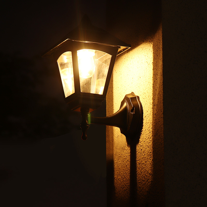 Luzes solares à prova d&#39;água ao ar livre