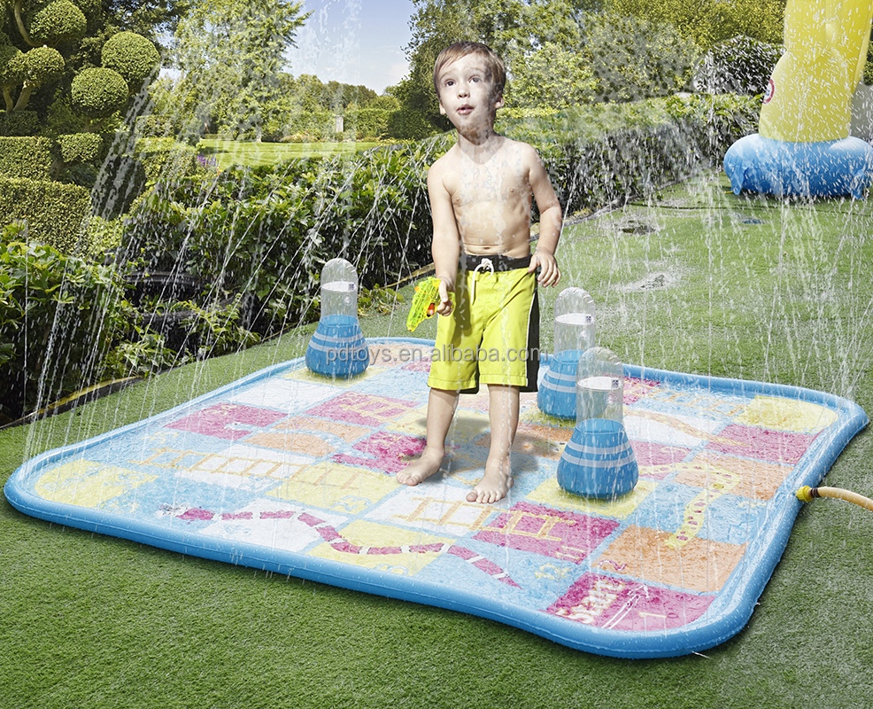 New Design Summer PVC Chessboard Inflatable Spray Pad