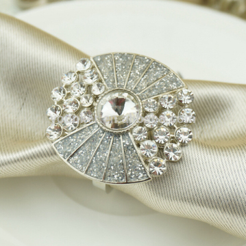 new design high quality bulk wholesale sliver wedding napkin rings for the towel table decoration