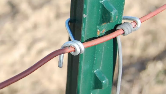 farm-fence-post