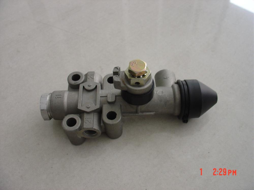 levelling valves for trailers