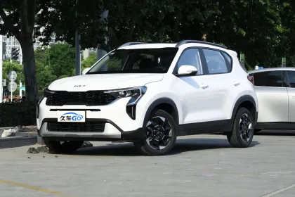 KIA SONET SMALL SUV CAR