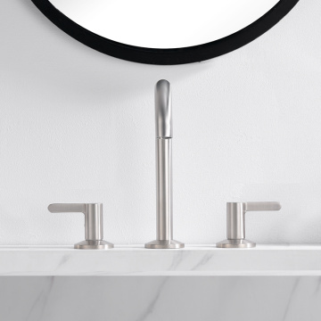 ຄຸນະພາບດີ 304 Stainless Steel faucet ນ້ໍາຟຸ່ມເຟືອຍ