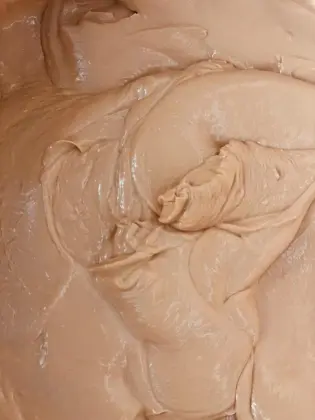 Brown liquid polish wax