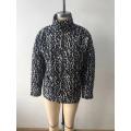 STRICKJACKE MIT QUILT-PRINT