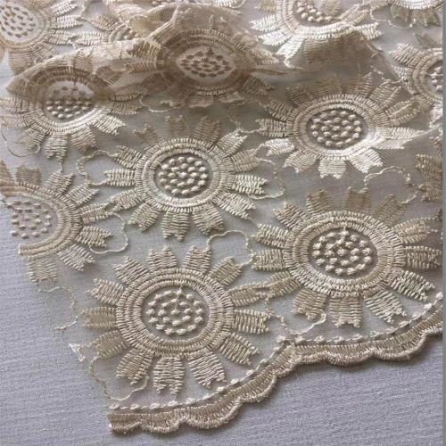 Platt broderi solros för dam plagg
