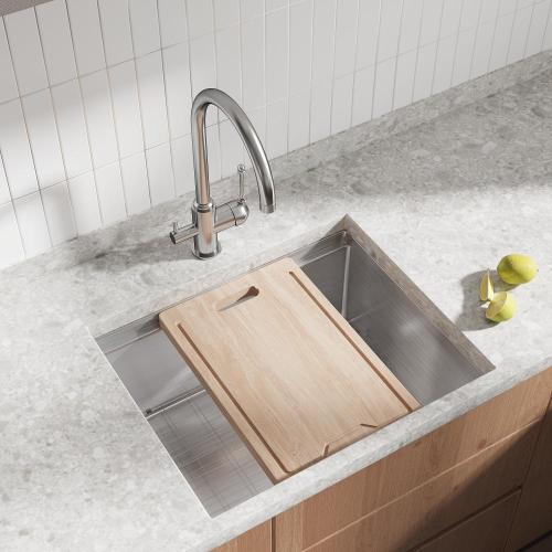 Innovatives und multifunktionales Sink Design 23 Zoll