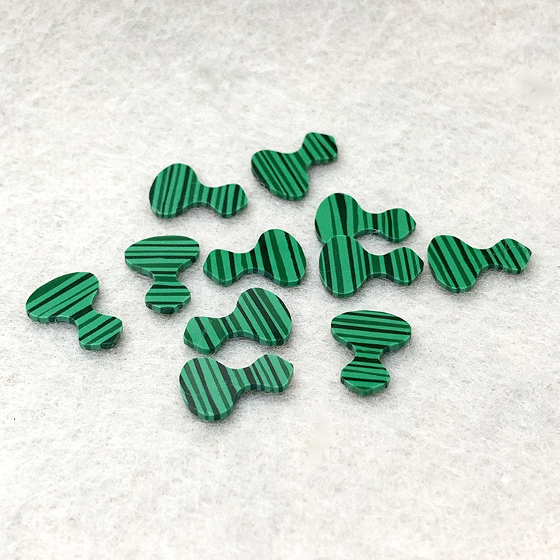  Pendant Gems