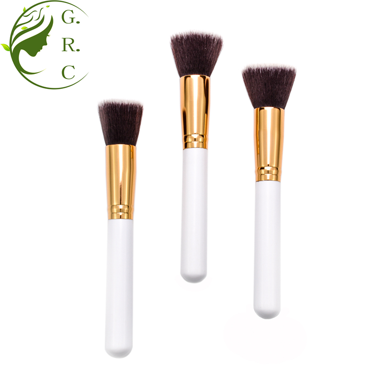 powder makeup brush