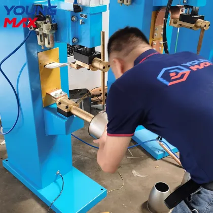 Easy operate spot welding machine for electric kettle