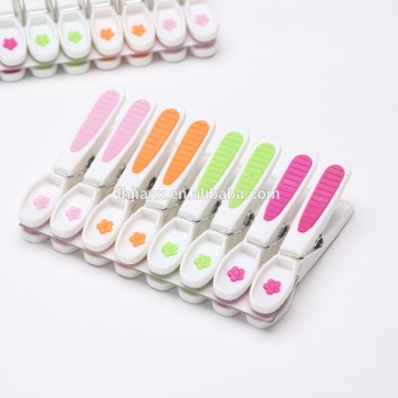 soft plastic clothes pegs; plastic clip