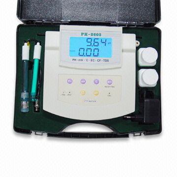 pH/ORP/Temperature/EC/CF/TDS Meter with Rechargeable Battery