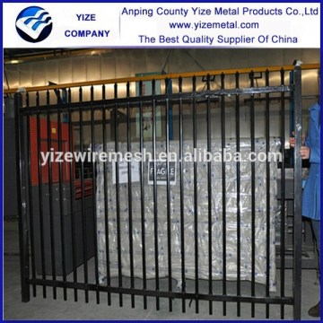 antique wrought iron fence / paint spraying iron fence