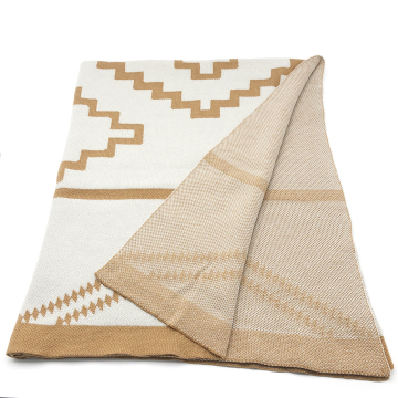High Quality Customized Large Size Soft Acrylic Jacquard Luxury Throw Blanket