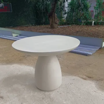 Outdoor Garden Furniture: Round Concrete Coffee Table GRC