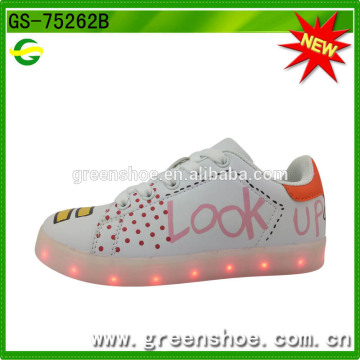New fashion popular led light up kids shoes