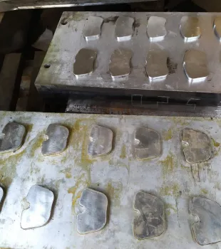 Auto Brake System Car Brake Pad Mold Making Machine Raw Material