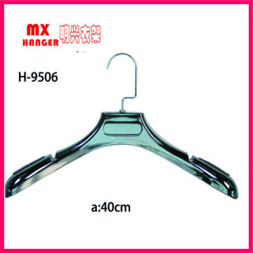 clothes hanger