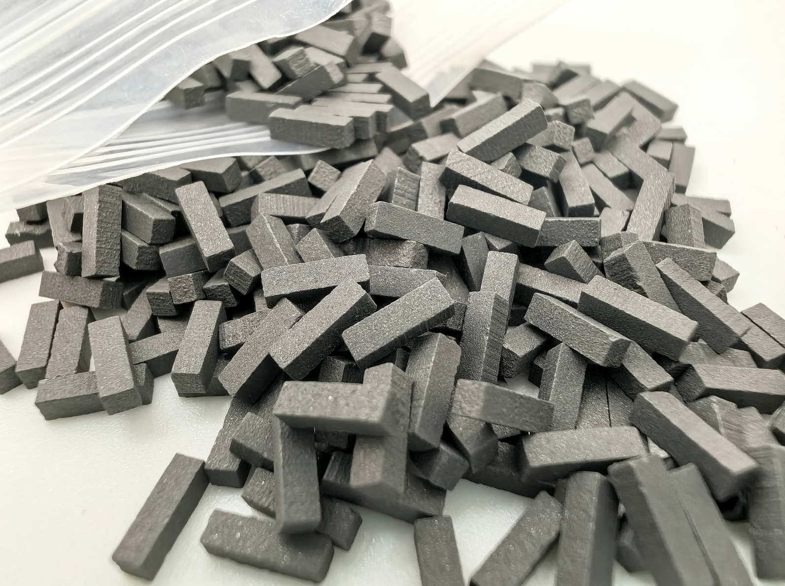 TSP (Thermally Stable Polycrystalline Diamond)