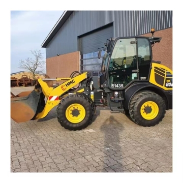 Komatsu WA80: New Four-Wheeled Bulldozer with Full Range of Accessories