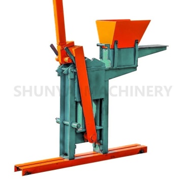 Easy Funzionamento QMR2-40 MANUALE BLOCCHI CHE MACCHI