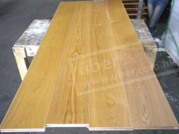 Wide plank European Oak engineered hardwood Flooring