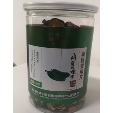 Deliciosas fatias de pepino seco