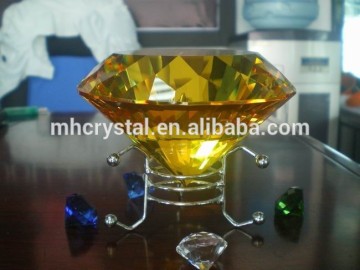 Personalised yellow Crystal Diamond Paperweight MH-9425