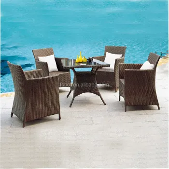 Modern Garden Rattan Dining Set - Table and 4 Chairs