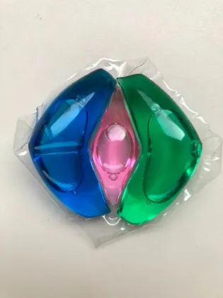 Eco-friendly Water-soluble laundry detergent washing pods 3 in1 laundry pods laundry capsules lasting scent pods