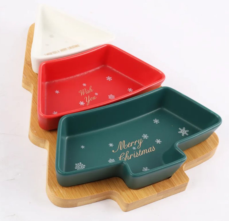 Tree-shaped bamboo tray for Christmas tree