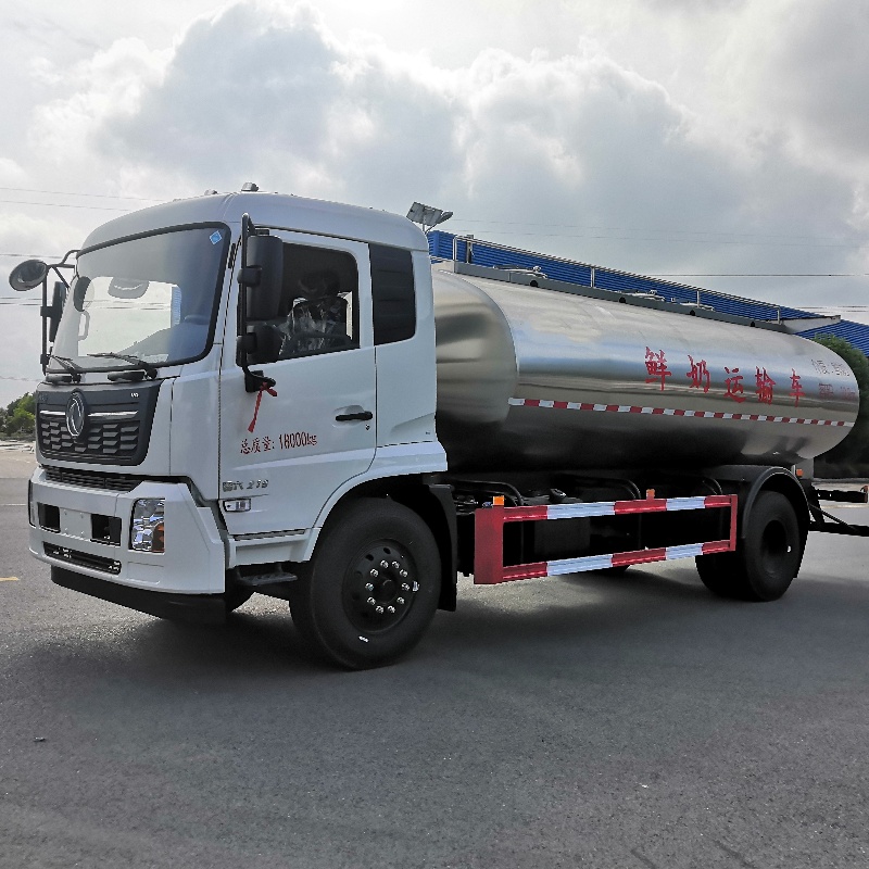 Large fresh milk truck