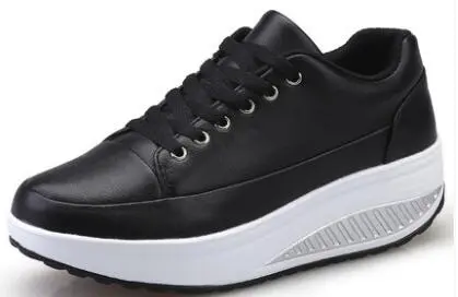 Two-Tone Fitness Sneakers with Comfort Sole