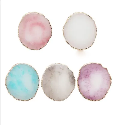 Disposable Plastic Glue Flower Shape Glue Pad for Nail Art