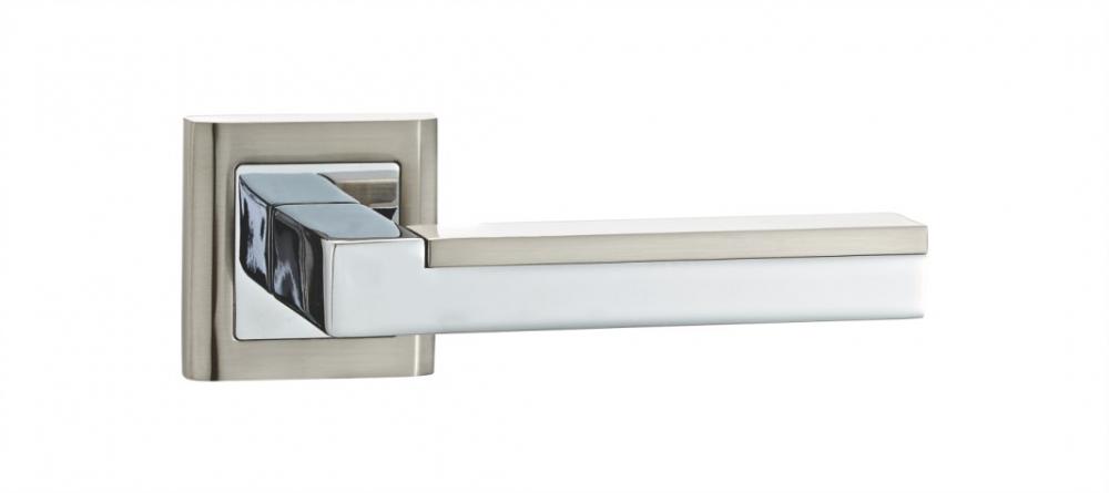 Internal door lock and handle on square rose