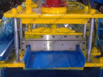 China KR Roof Tile Roller Forming Machine