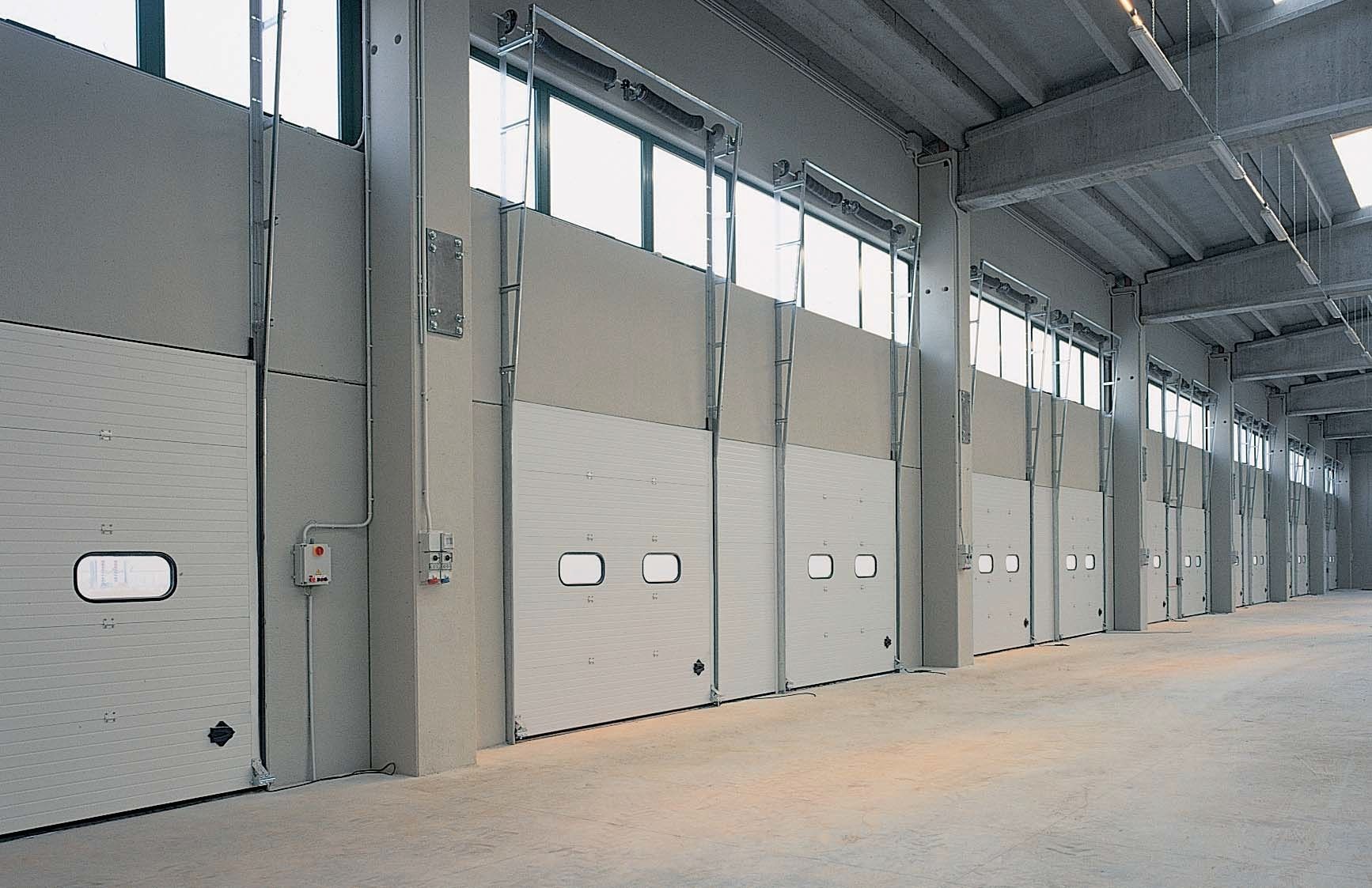 cold room thermal insulated sectional door