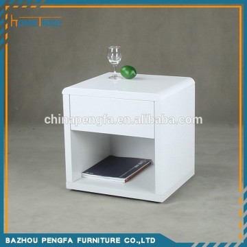 High gloss sofa table with modern design bedside table