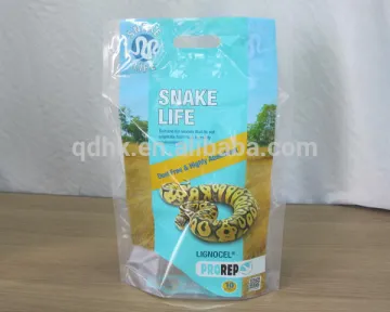 Stand up pet food bag with handle