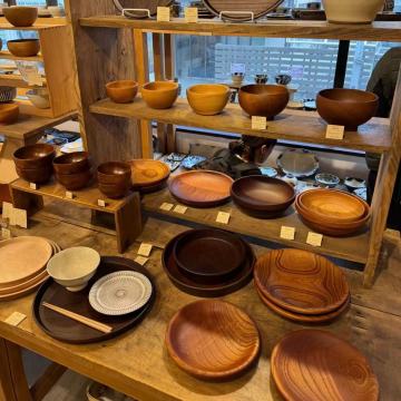 Natural Wooden Dinnerware Set for Eco-friendly Living