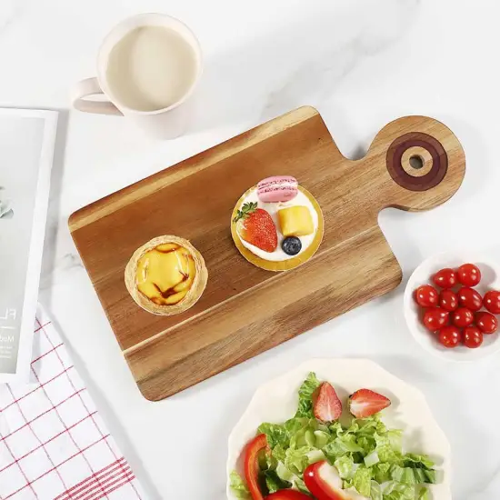 Customizable Acacia Wood and Epoxy Resin Cutting Boards: Choose Your Perfect Size