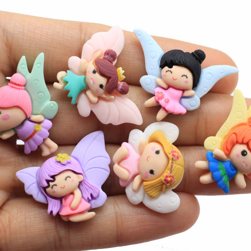 Cute Fairy Girls Flatback Resina Cabochon Artificiale Cartoon Angelo Ornamento fatto a mano Accessorio per collana Pendenti Decor