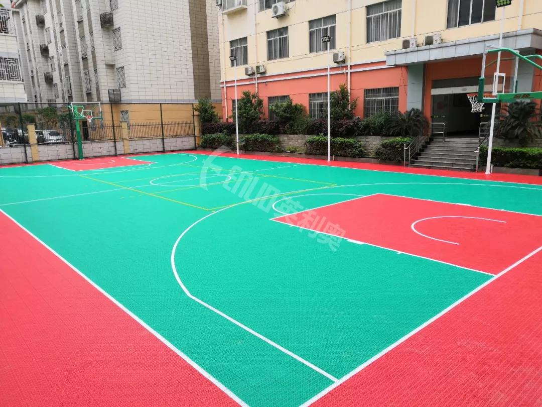 basketball court 