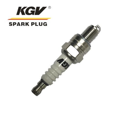 Small Engine Normal Spark Plug CR6HSA/U20FSR-U.