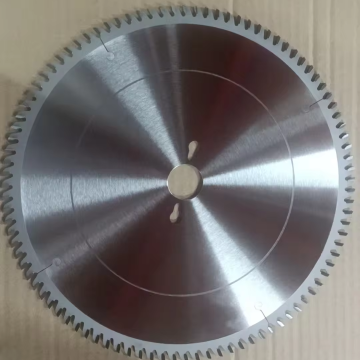 High-Quality YASEN Tungsten Carbide and PCD Saw Blades for Wood: Superior Accessories for Professional Cutting Needs