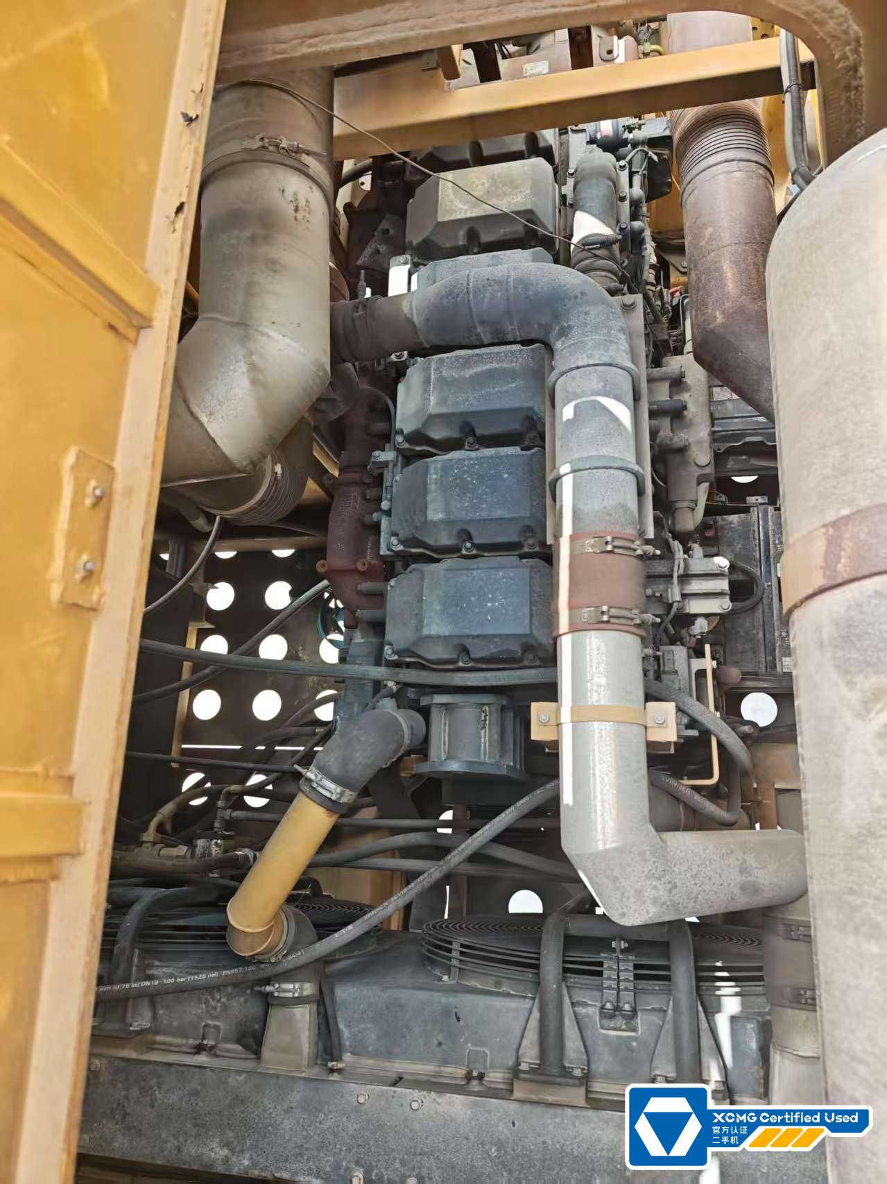 the-used-crawler-crane-hydraulic-pump-xgc16000-2