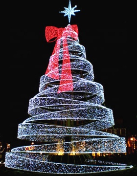 2023 Outdoor Mall Decoration: Artificial LED Giant Lighting Christmas Tree