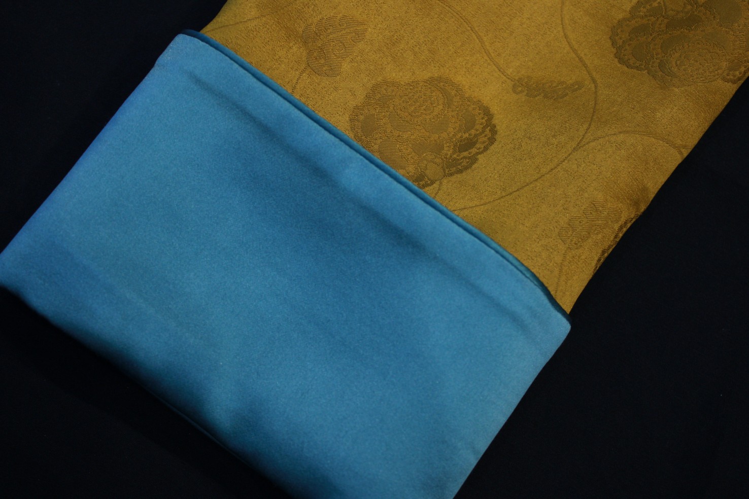 ladies tops and blouses