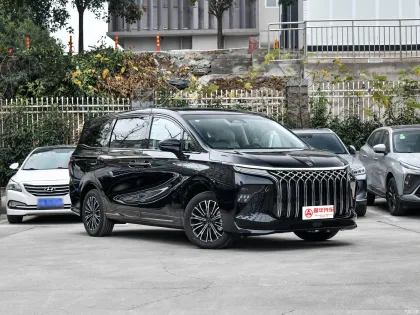 Dongfeng Fengfeng Xinghai V9 Plug-in Hybrid MPV: A Comprehensive Overview of Features and Specifications