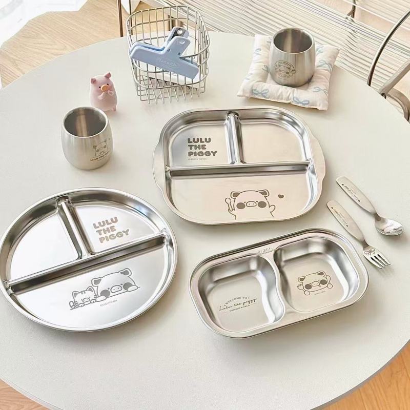 Stylish Kids' Tableware Set with Cute Designs